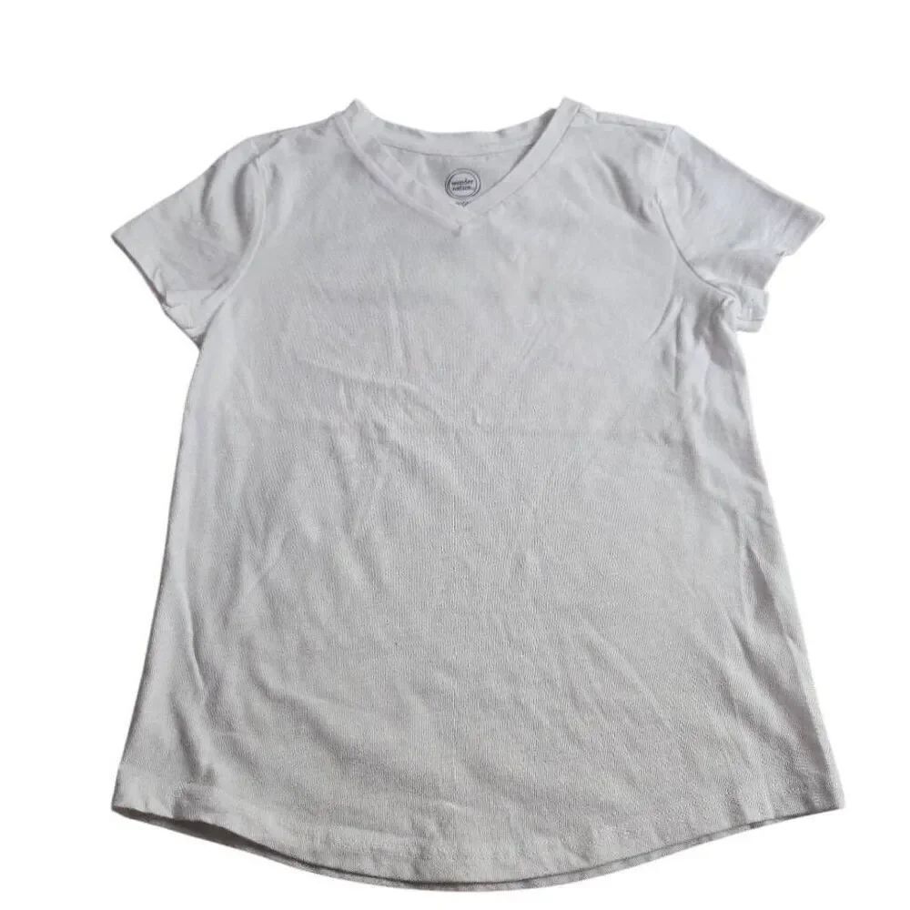 Wonder Nation white Vneck shirt S6/6X